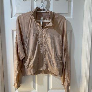 Lululemon Lightweight cropped jacket
